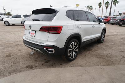 Used 2022 Volkswagen Taos SE SUV for sale #TNM071208 - photo 2