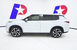 Used 2022 Mitsubishi Outlander SE for sale #TNZ085761 - photo 10