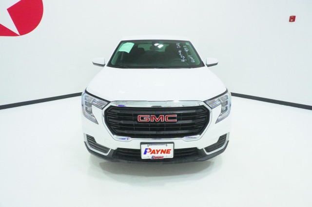 Used 2023 GMC Terrain - photo 2