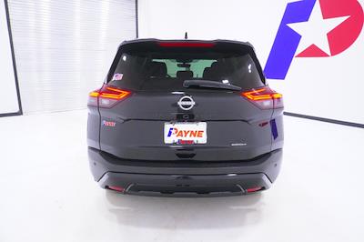 Used 2023 Nissan Rogue - photo 1