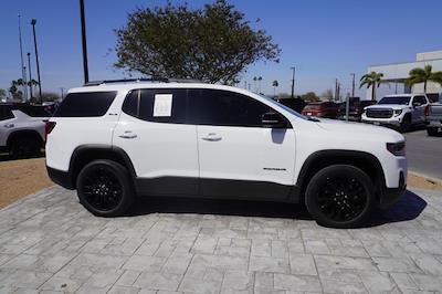 Used 2023 GMC Acadia - photo 1