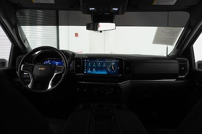 Used 2024 Chevrolet Silverado 2500 - photo 1