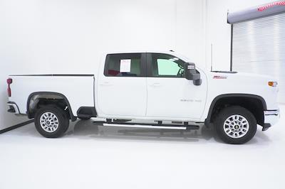 Used 2024 Chevrolet Silverado 2500 - photo 1