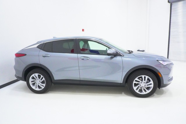 Used 2025 Buick Envista - photo 6