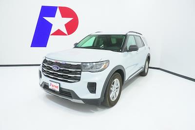 Used 2025 Ford Explorer - photo 1