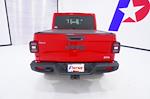 2020 Jeep Gladiator Crew Cab 4x4 Pickup for sale #ZLL172654 - photo 2