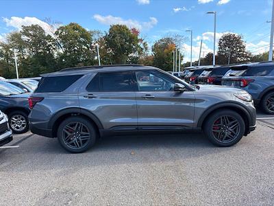 2027 Ford Explorer 4WD SUV for sale #F8196 - photo 2