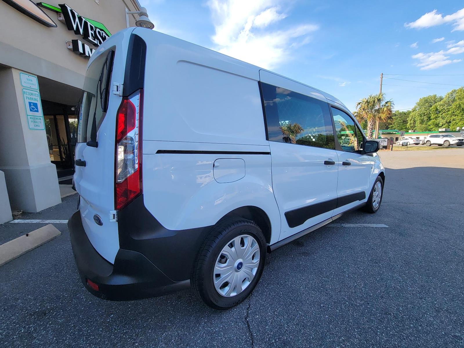 Used 2021 Ford Transit Connect - photo 16