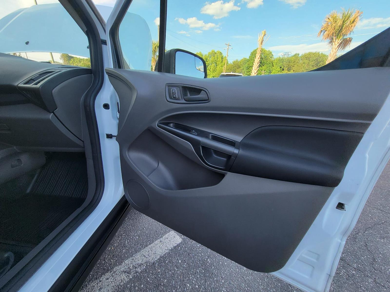 Used 2021 Ford Transit Connect - photo 44