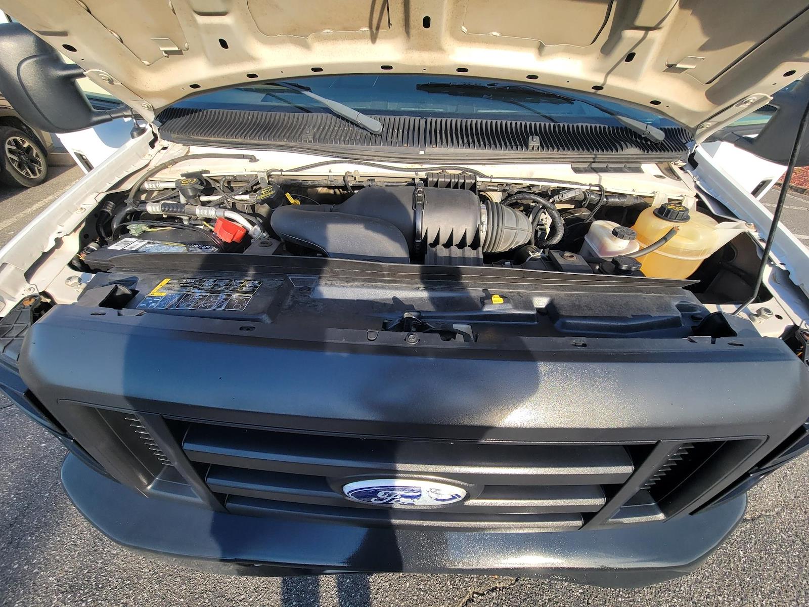 Used 2014 Ford E-150 - photo 17