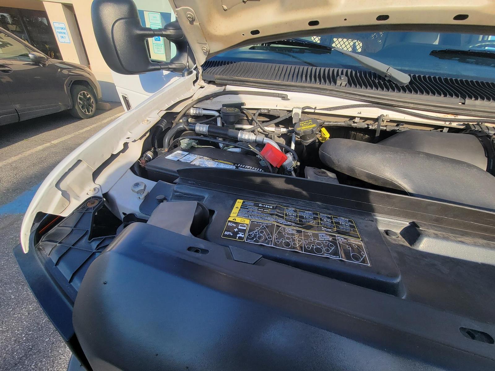 Used 2014 Ford E-150 - photo 18