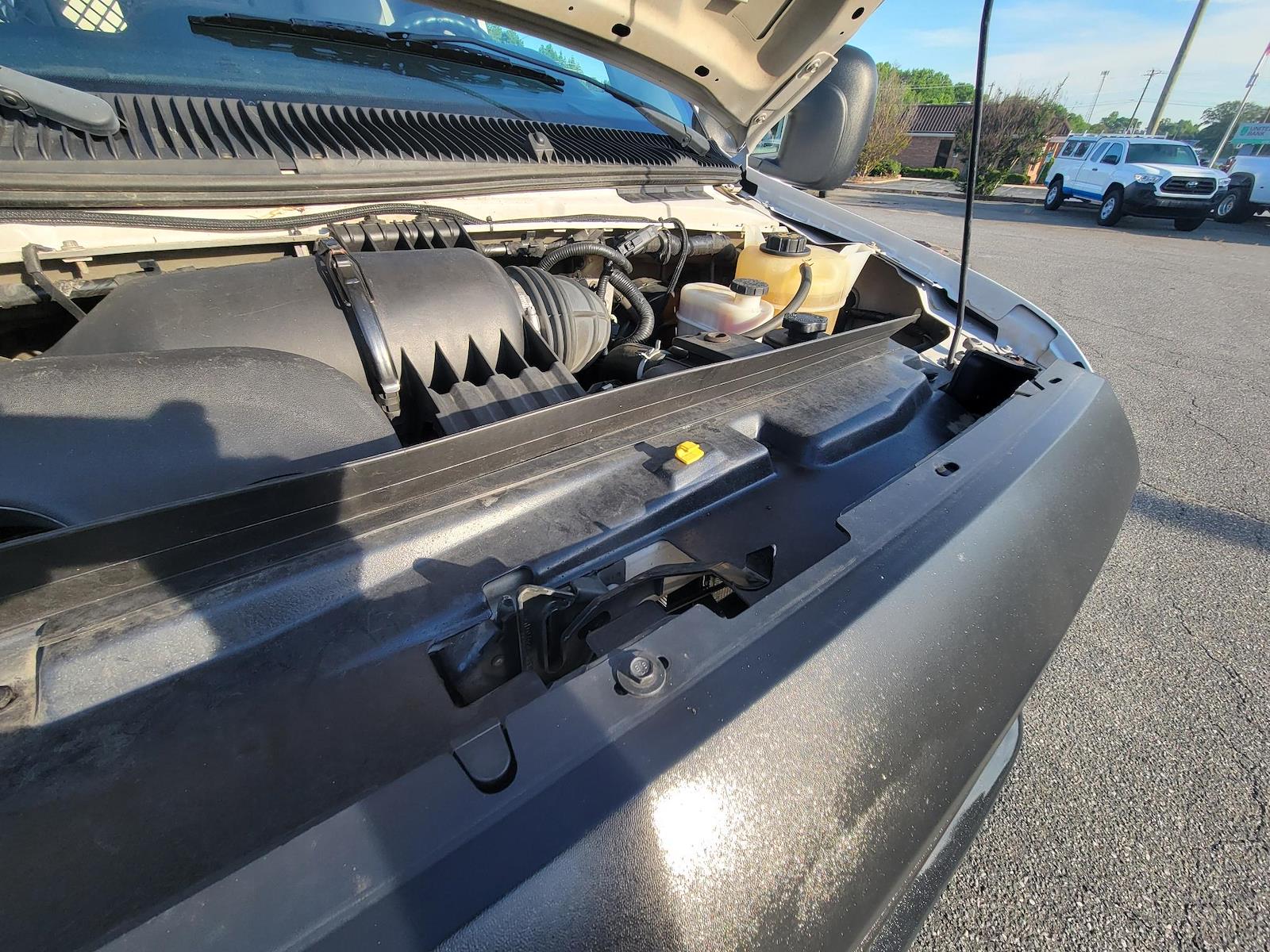 Used 2014 Ford E-150 - photo 19