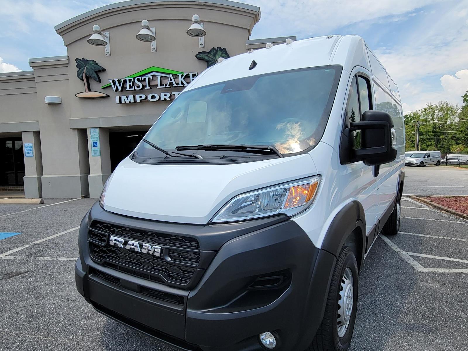 Used 2025 Ram ProMaster 2500 - photo 7