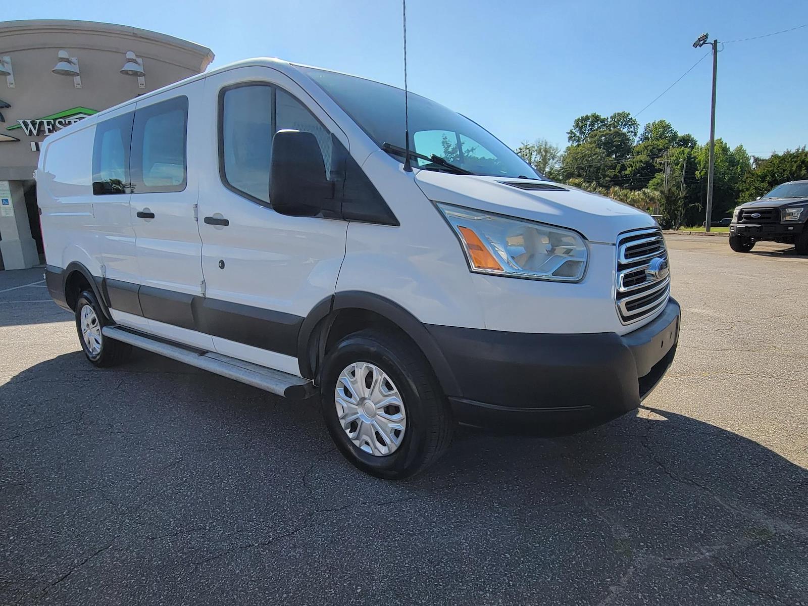 Used 2015 Ford Transit 250 - photo 6
