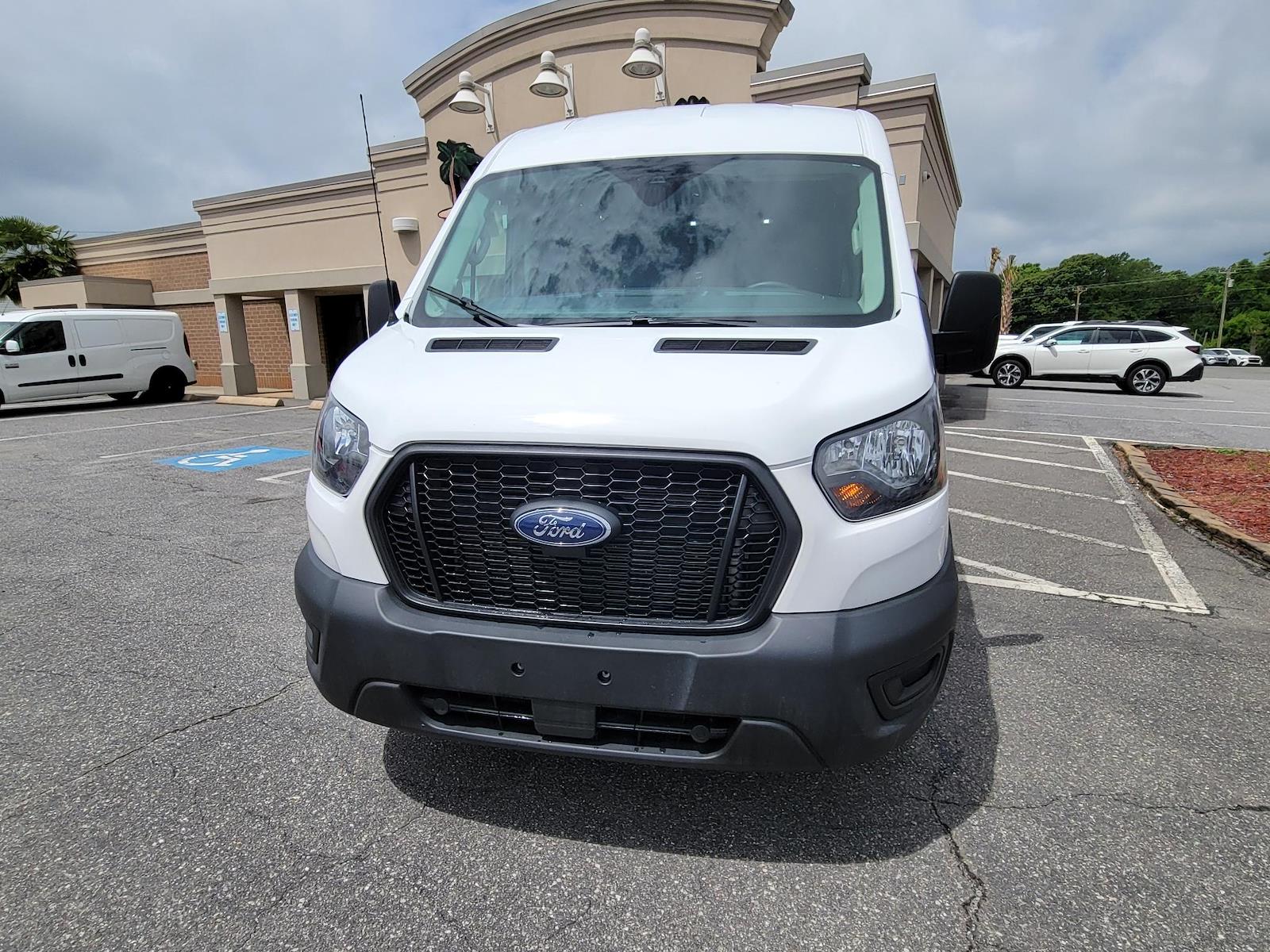 Used 2025 Ford Transit 250 - photo 9
