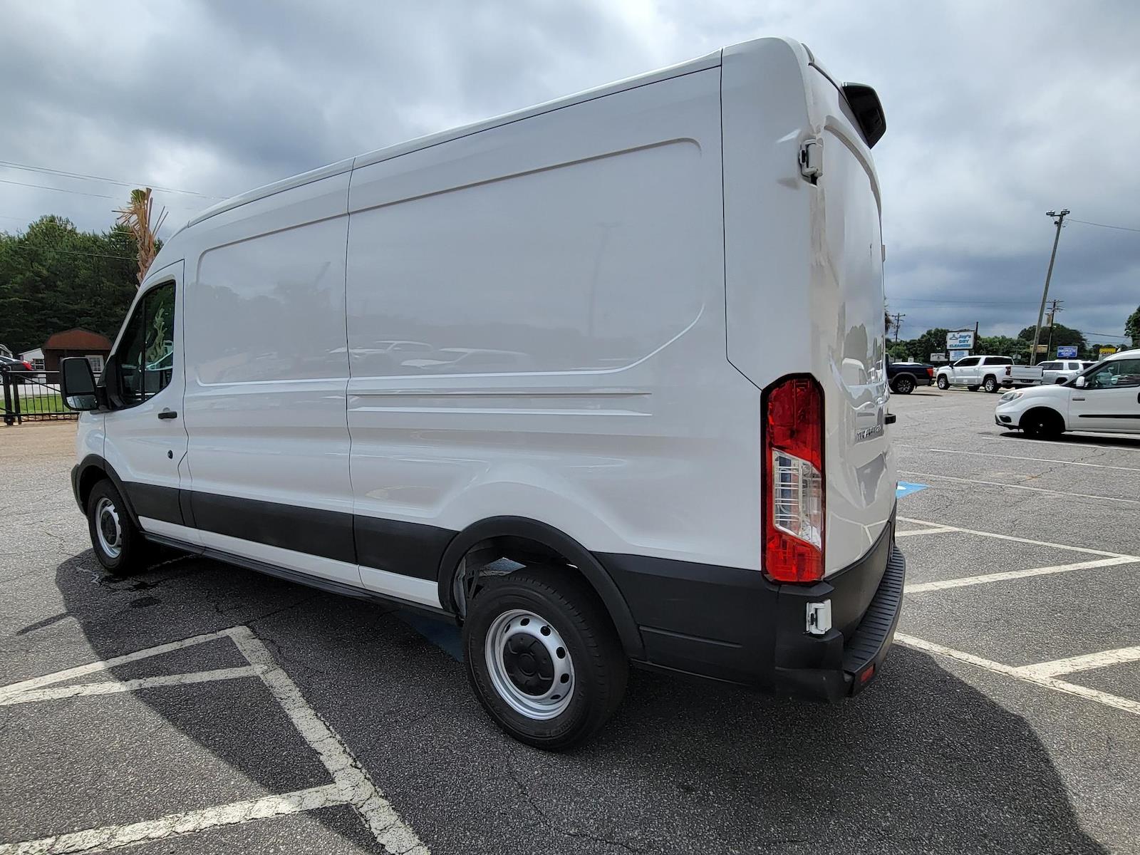 Used 2025 Ford Transit 250 - photo 2