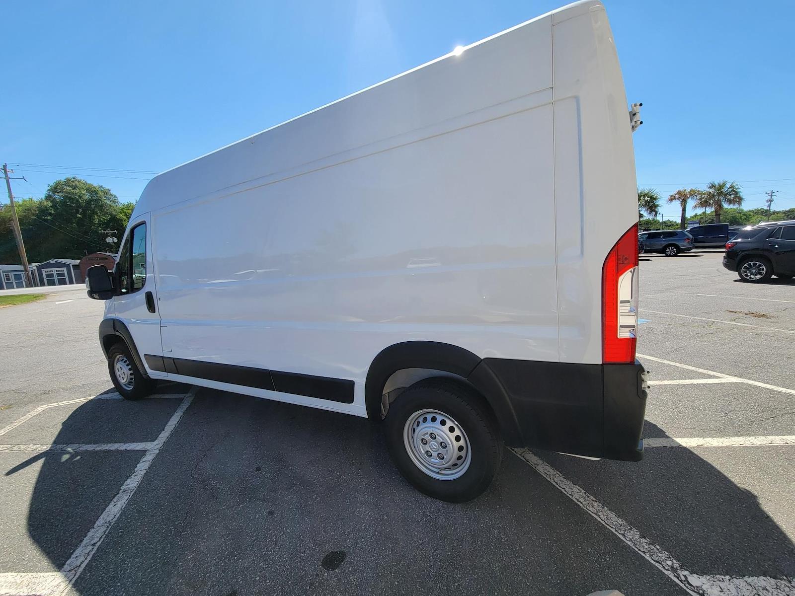 Used 2025 Ram ProMaster 2500 - photo 11