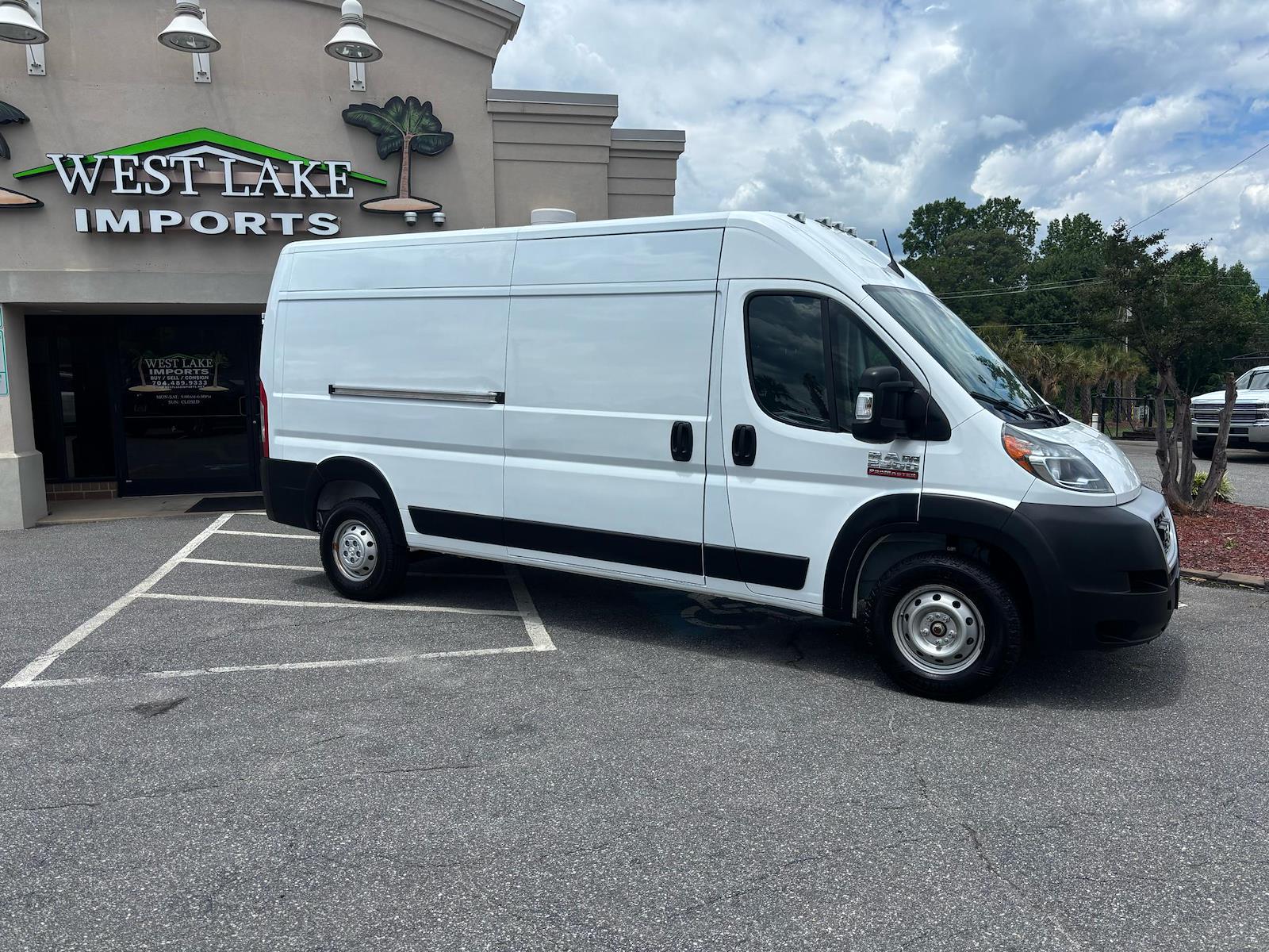 Used 2022 Ram ProMaster 2500 - photo 2