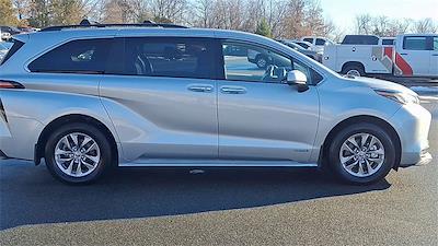 Used 2021 Toyota Sienna XLE Minivan for sale #B5157A - photo 2
