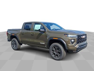 New 2025 GMC Canyon Elevation Crew Cab 4WD Pickup for sale #G5252 - photo 1