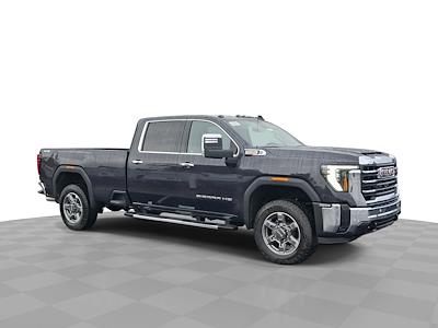 New 2026 GMC Sierra 2500 SLT Crew Cab 4WD Pickup for sale #G6051 - photo 1