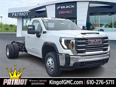 New 2026 GMC Sierra 3500 - photo 1