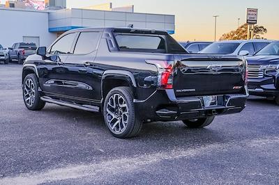 2025 Chevrolet Silverado EV Crew Cab 4WD, Pickup for sale #SU405201 - photo 2