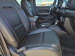 2020 Jeep Gladiator Crew Cab 4x4 Pickup for sale #LL162417 - photo 10