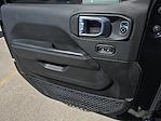 2020 Jeep Gladiator Crew Cab 4x4 Pickup for sale #LL162417 - photo 24