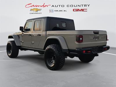 2020 Jeep Gladiator Crew Cab 4WD Pickup for sale #LL165184 - photo 2