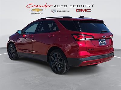 Used 2022 Chevrolet Equinox - photo 1