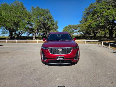 Used 2022 Cadillac XT6 - photo 1