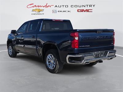 Used 2022 Chevrolet Silverado 1500 LT Crew Cab for sale #NZ613087 - photo 2