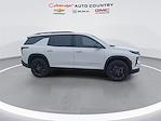 2025 Chevrolet Traverse FWD SUV for sale #SJ156284 - photo 9