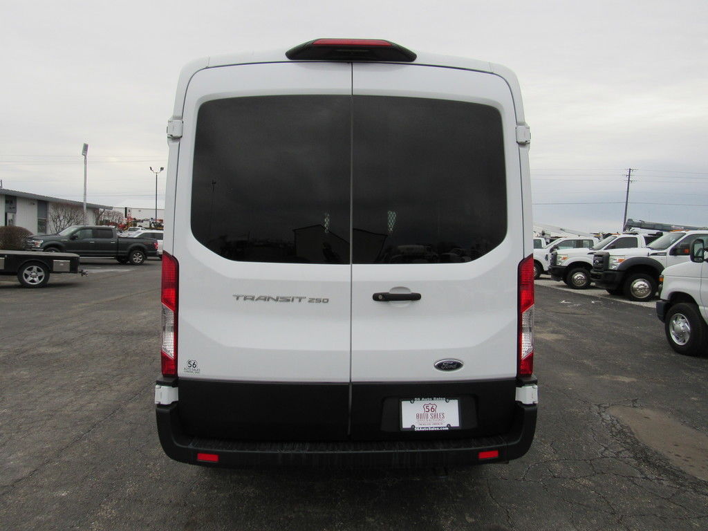 Used 2023 Ford Transit 250 - photo 10