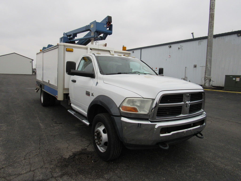 Used 2012 Ram 5500 - photo 2