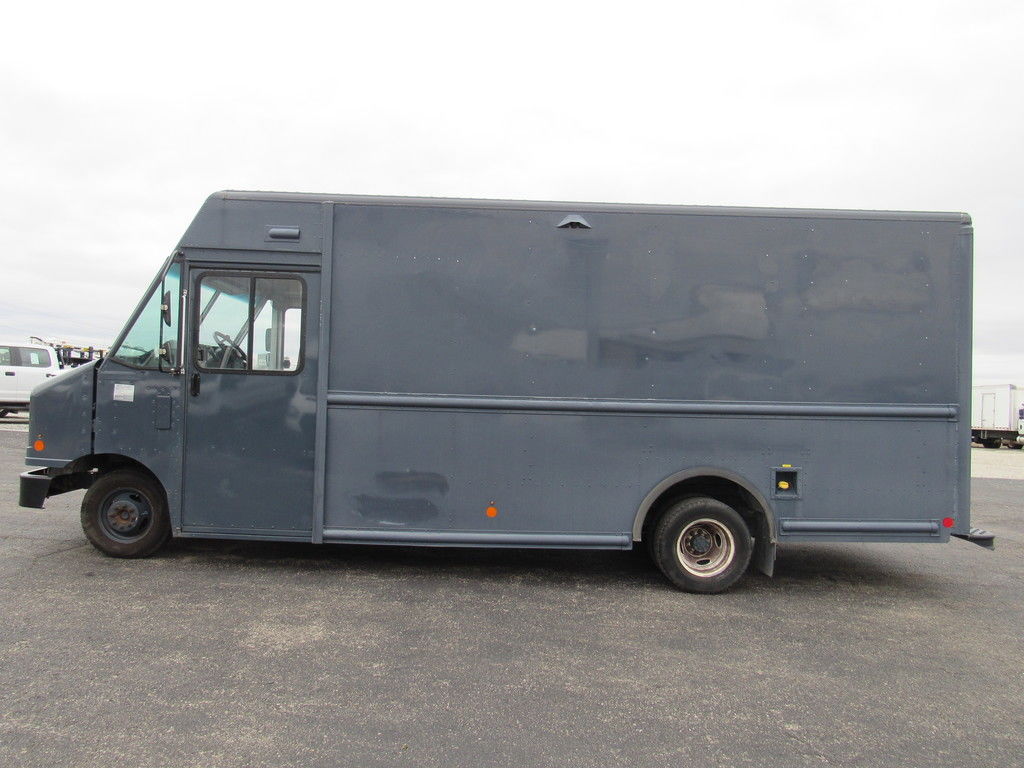 Used 2019 Ford E-450 - photo 10