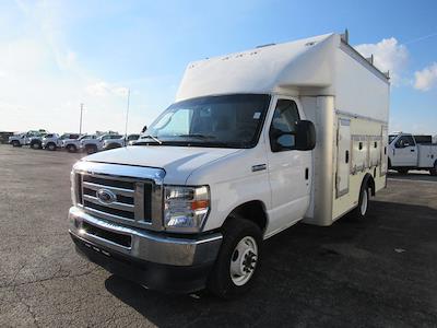 Used 2023 Ford E-350 - photo 1