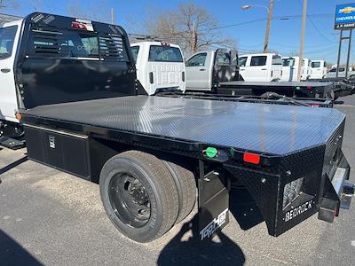 2023 Chevrolet Silverado 5500 Crew Cab DRW 4x4, Flatbed Truck for sale #3030T - photo 1