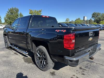 2015 Chevrolet Silverado 1500 Crew Cab 4x4 Pickup for sale #25W2817A - photo 2