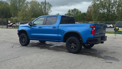 2022 Chevrolet Silverado 1500 Crew Cab 4x4 Pickup for sale #5W0180N - photo 2