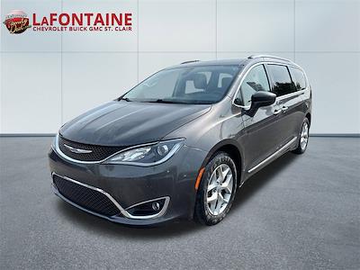 2018 Chrysler Pacifica FWD Minivan for sale #5W0429A - photo 1