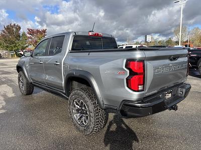 2024 Chevrolet Colorado Crew Cab 4WD Pickup for sale #5W0594N - photo 2