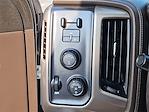 2018 GMC Sierra 2500 Crew Cab SRW 4x4 Pickup for sale #25W2981A - photo 17