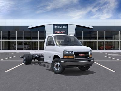 New 2025 GMC Savana 3500 Cutaway for sale #25W2154 - photo 1