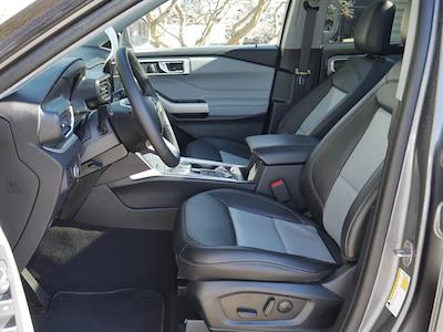 Used 2024 Ford Explorer - photo 1