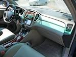 2005 Toyota Highlander AWD SUV for sale #2500210A - photo 29