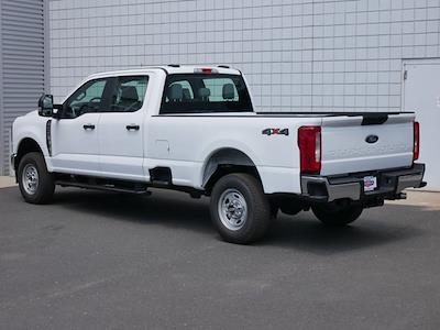 2025 Ford F-250 Crew Cab 4WD Pickup for sale #2500541 - photo 2