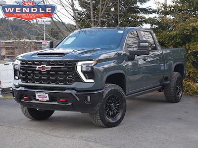 Used 2025 Chevrolet Silverado 2500 - photo 1