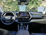 Used 2022 Toyota Highlander XLE for sale #2500798A - photo 10
